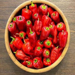 فلفل پاپریکا قرمز در کاسه
